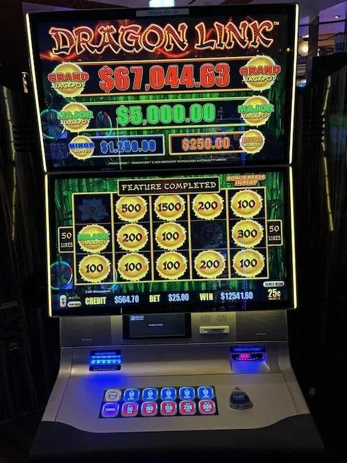 Stylised slot reels graphic